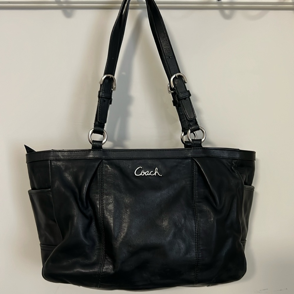 Coach black shoulder purse